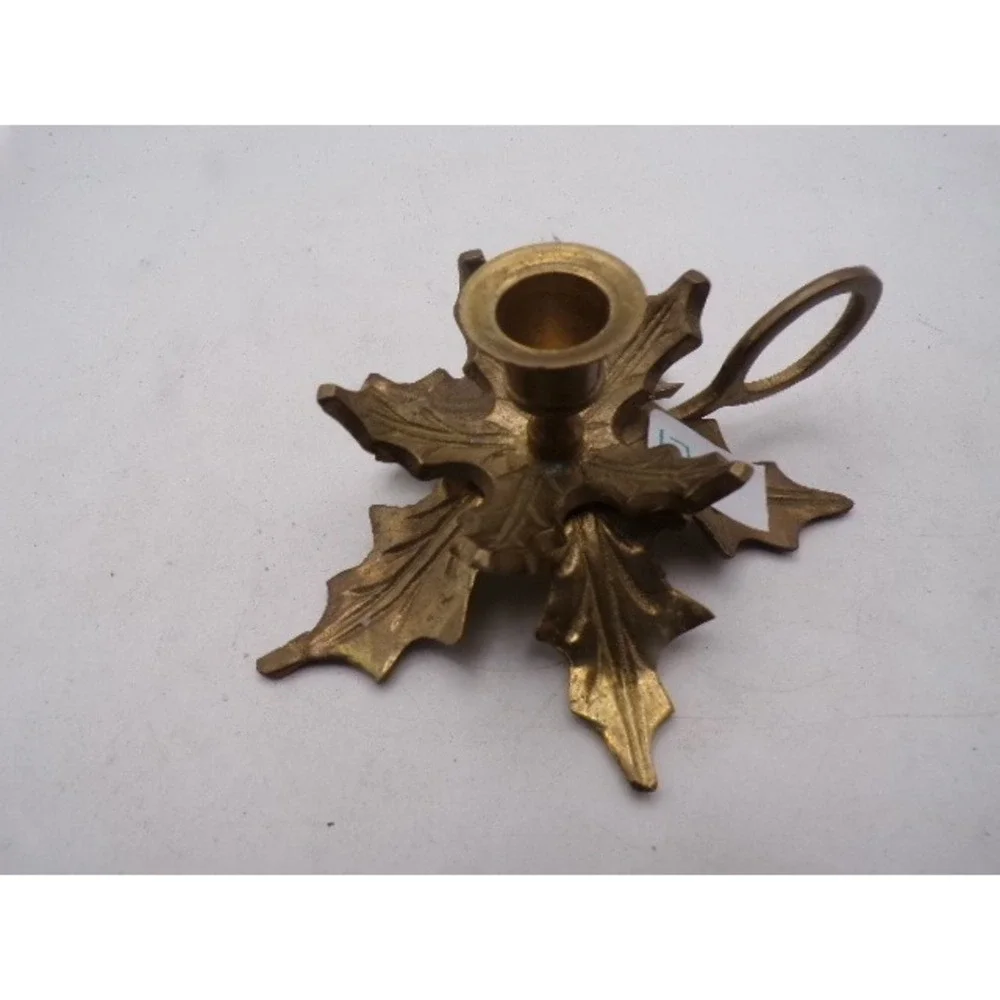 Vintage Brass Holly Leaf Chamberstick Candle‎ Holder Finger Loop Handle Gold